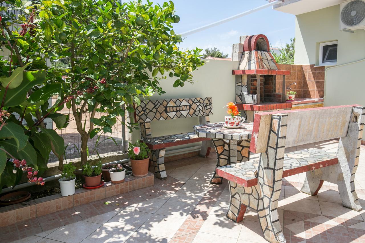Villa Dimitris Potos Exterior photo