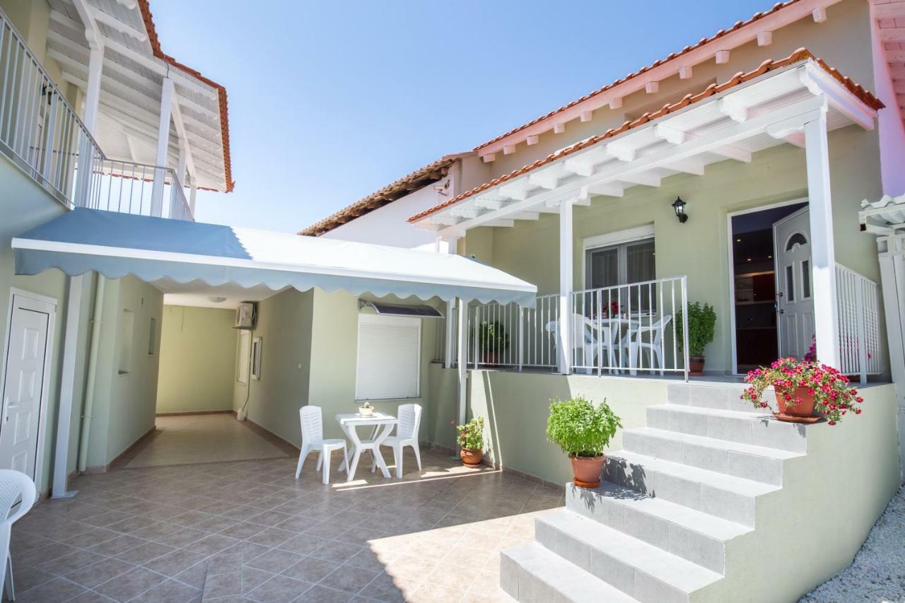 Villa Dimitris Potos Exterior photo
